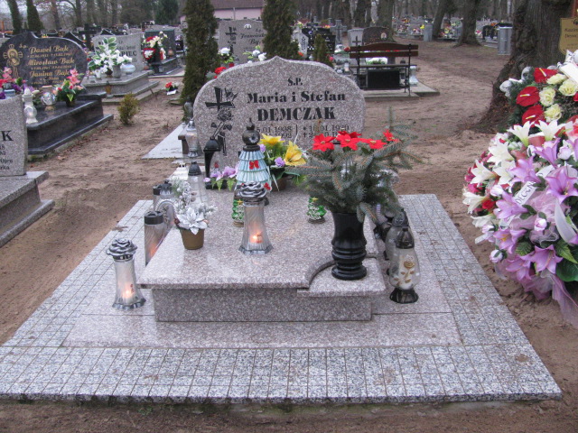 Grób Krzysztof Demczak